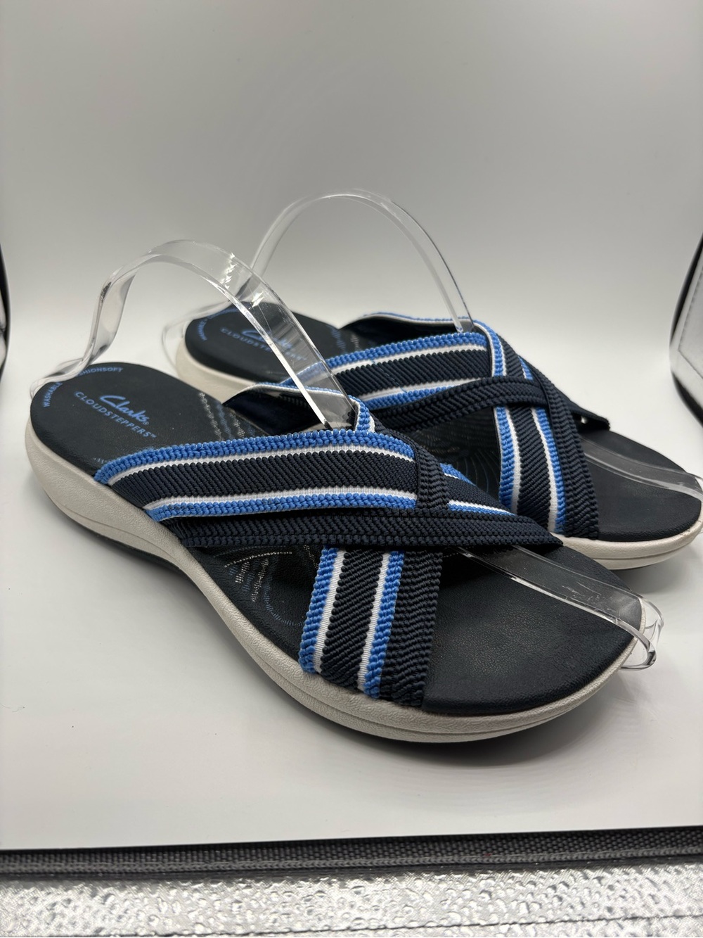 Clarks Women's Black and Blue Cross-Strap Slide Sandals